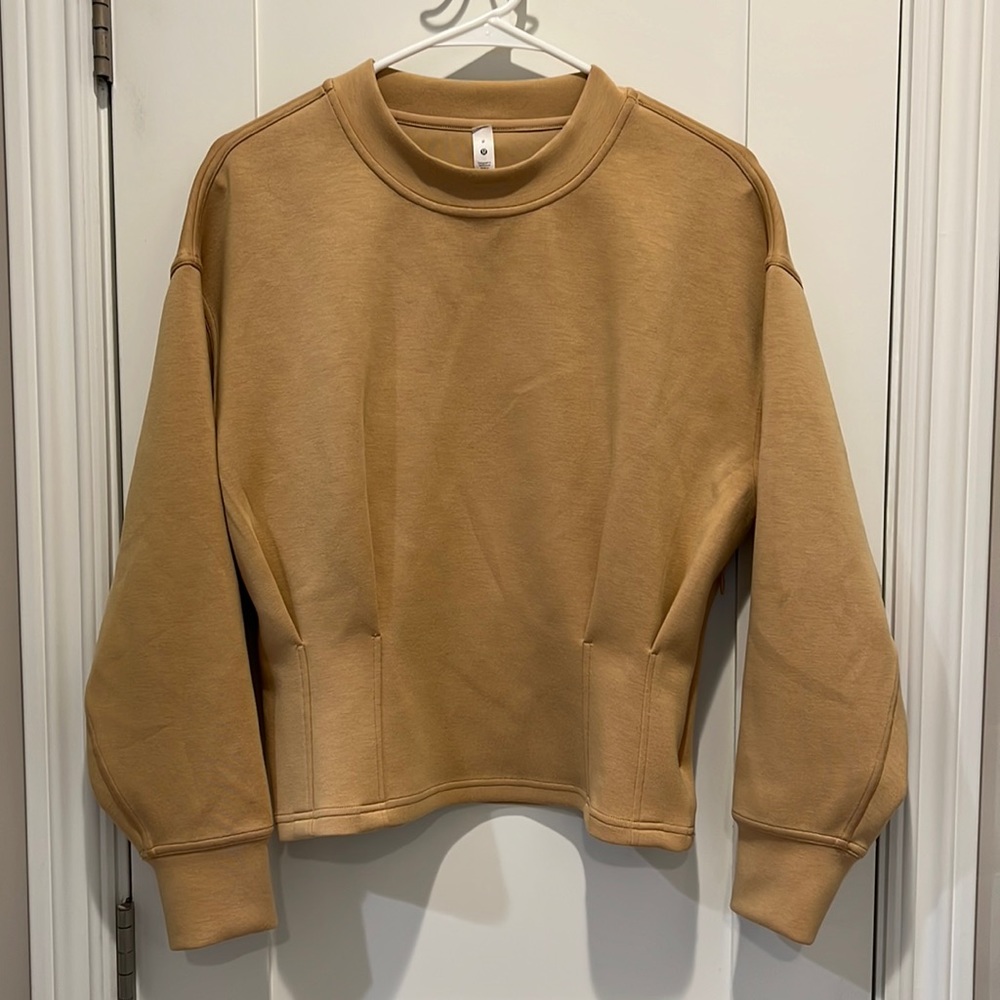 Lululemon sweatshirt Size 8